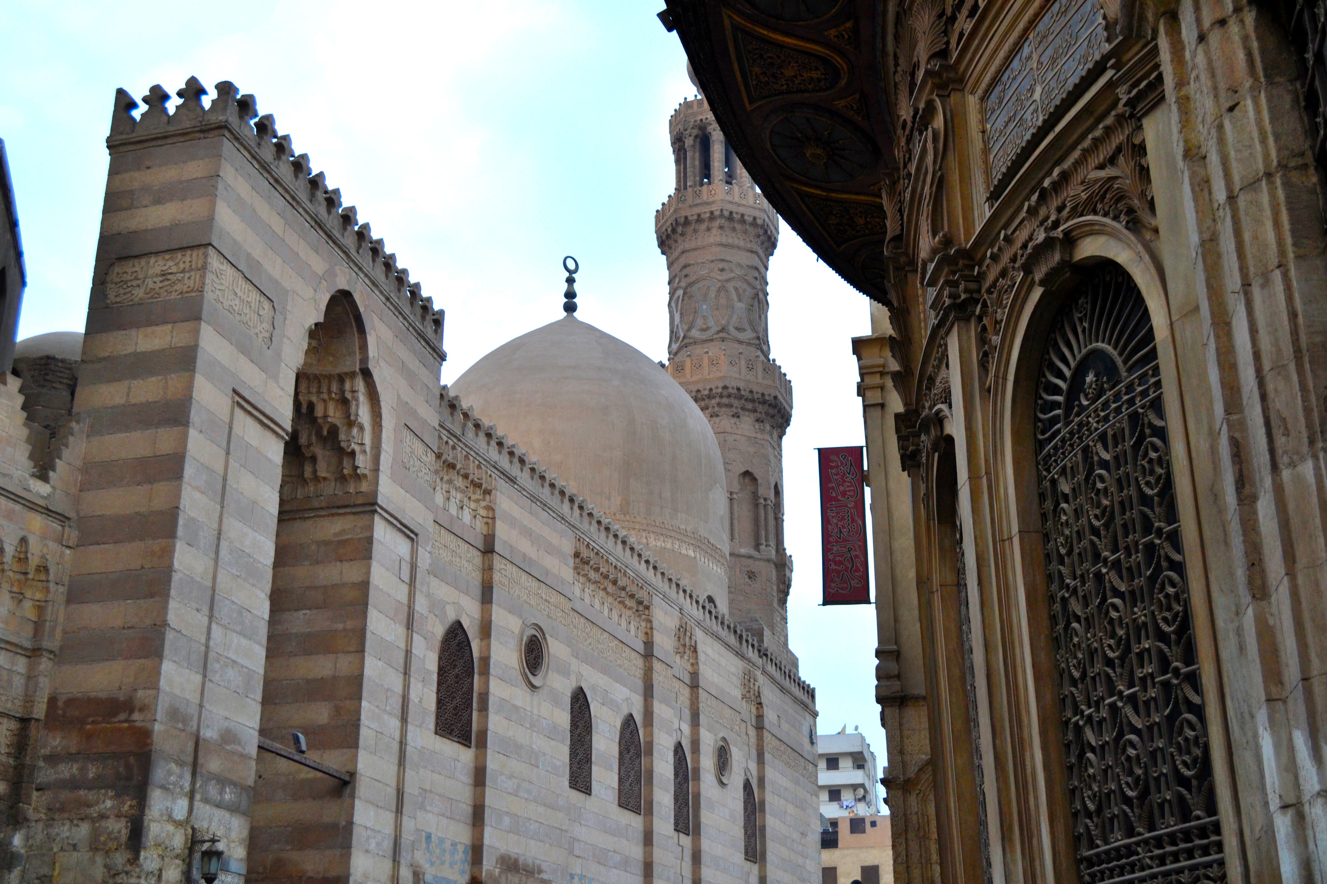 This ottoman period mosque is located across the 14th-century madrasa