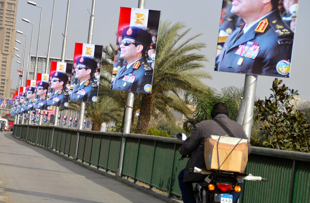 Posters in support of Al-Sisi on one of Cairo's most busy road ways, the October 6 Bridge.