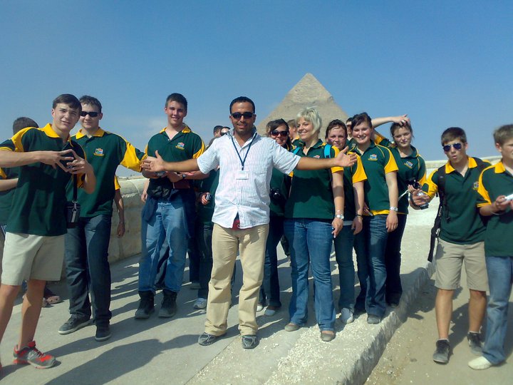 Australian tourists visiting the Pyramids.