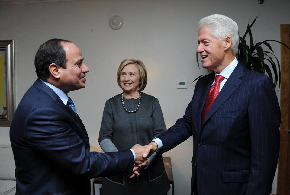 Egypt's Sisi meets with Bill and Hillary Clinton
