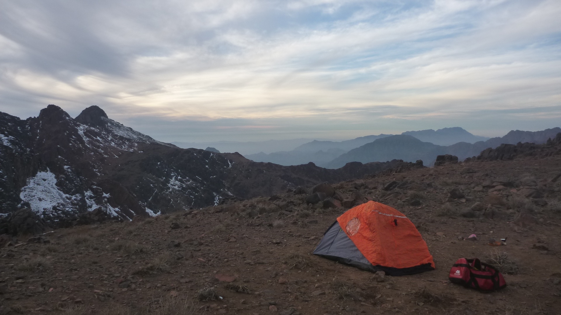 Camping on the high slopes of Jebel el Reeh