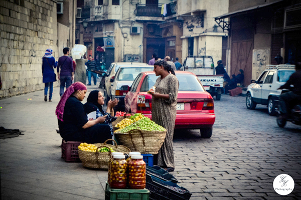 Vegetable vendors at al-Moez street. Credit: Yasmen Refaat El-Shaa'rawy/ Behance