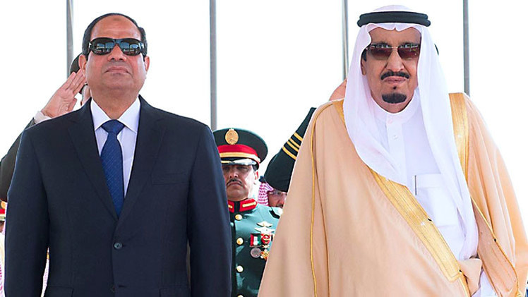 Egypt's President Sisi meets Saudi King Salman in March 2015.