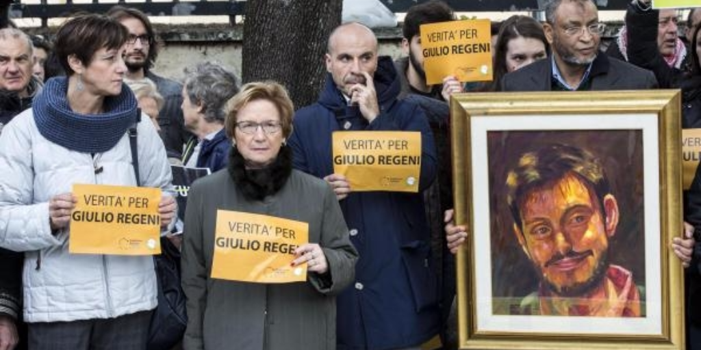 Protestors in front of the Egyptian embassy in Rome demand the truth in the Giulio Regeni case. Photo: ANSA