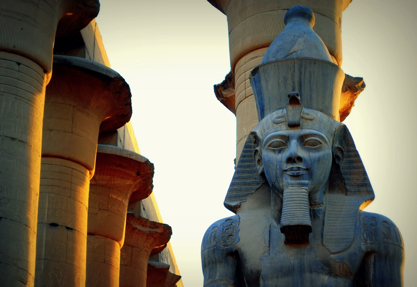 Statue of Ramsees II in Luxor Temple (Credit: Mohammed Moussa, Wikicommons)