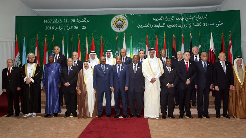 Representatives pose after the opening ceremony of the Arab league conference on July 25, 2016 in Nouakchott. AFP PHOTO / STR