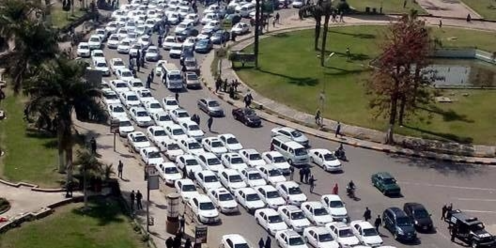 A taxi protest shut down roads in Cairo. Credit: Rana El Zahaby