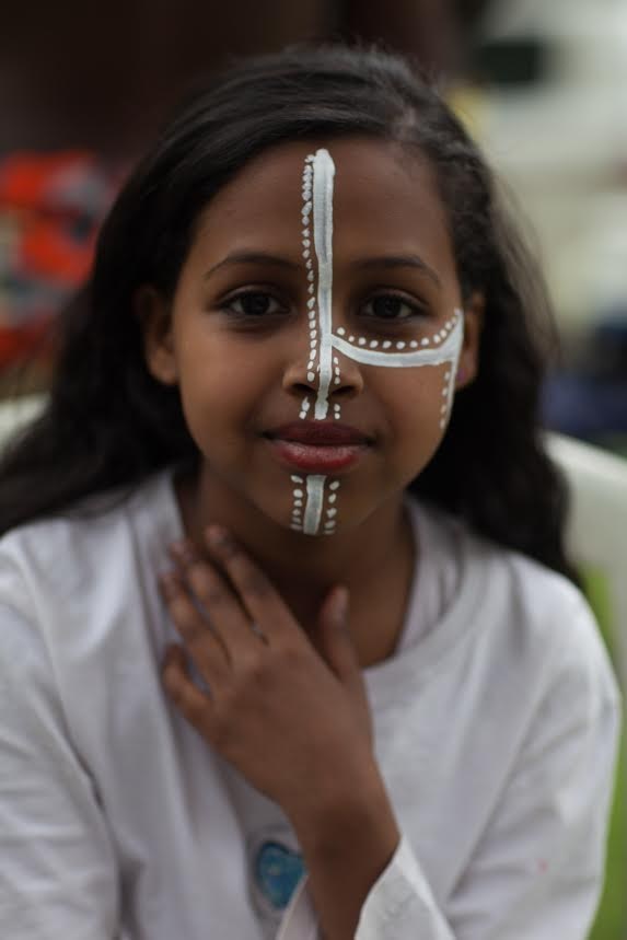 A member of the community at the Maadi International Food Fair, held to raise funds for AHLC.