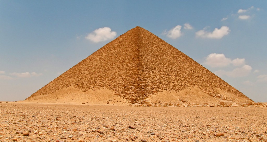 the_red_pyramid_by_francis1ari-d7r2s6s-1024x547.jpg