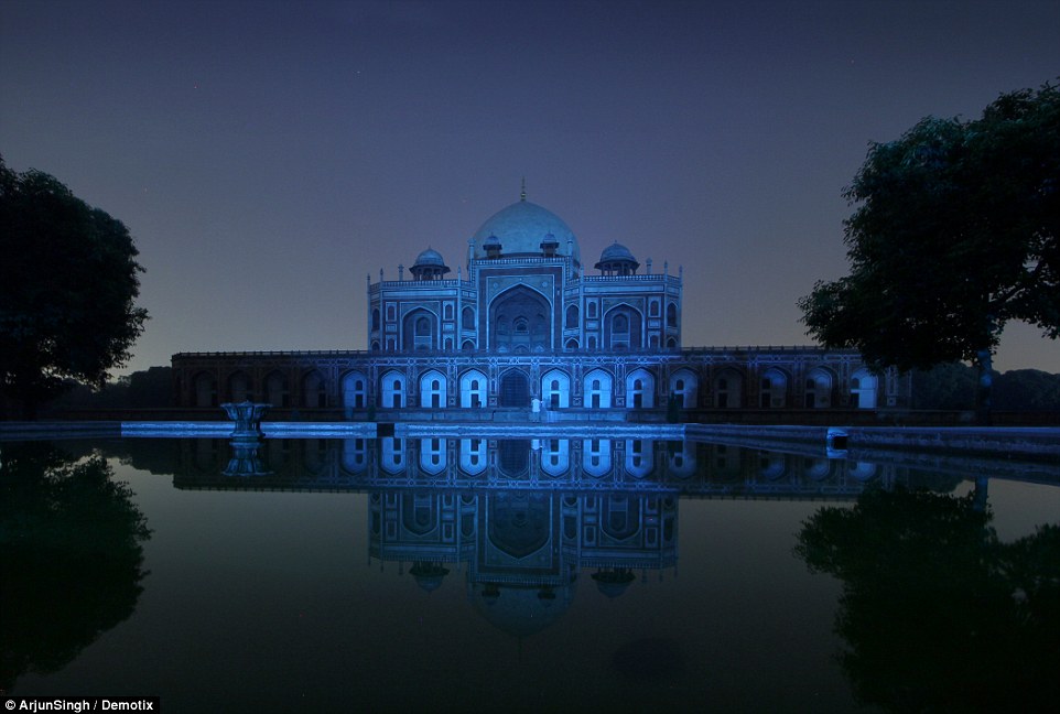 The Humayun's Tomb monument in New Delhi, India. Credit: Arjun Singh/ Demotix