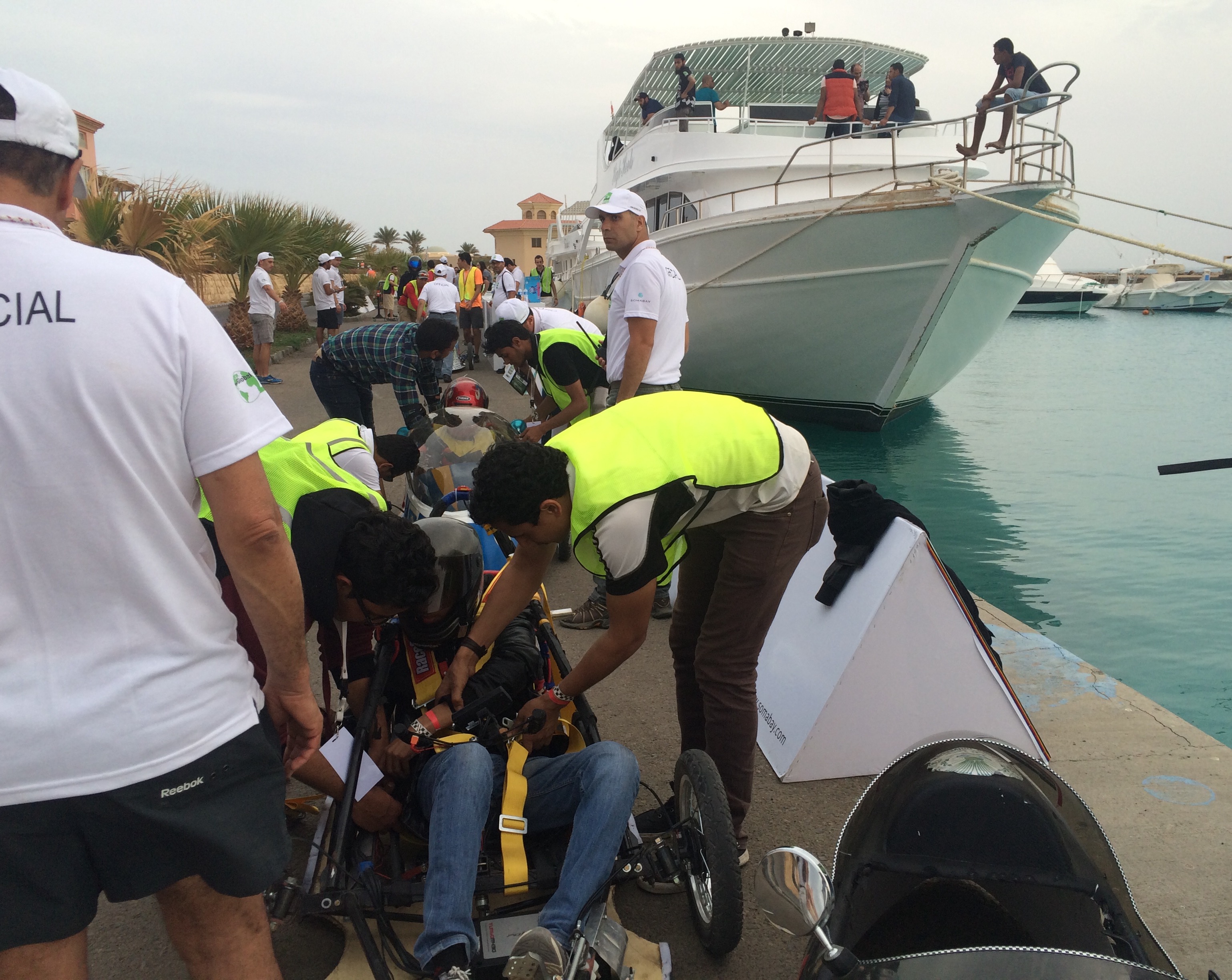 Changing drivers during the second race. Photo: Aya Nader