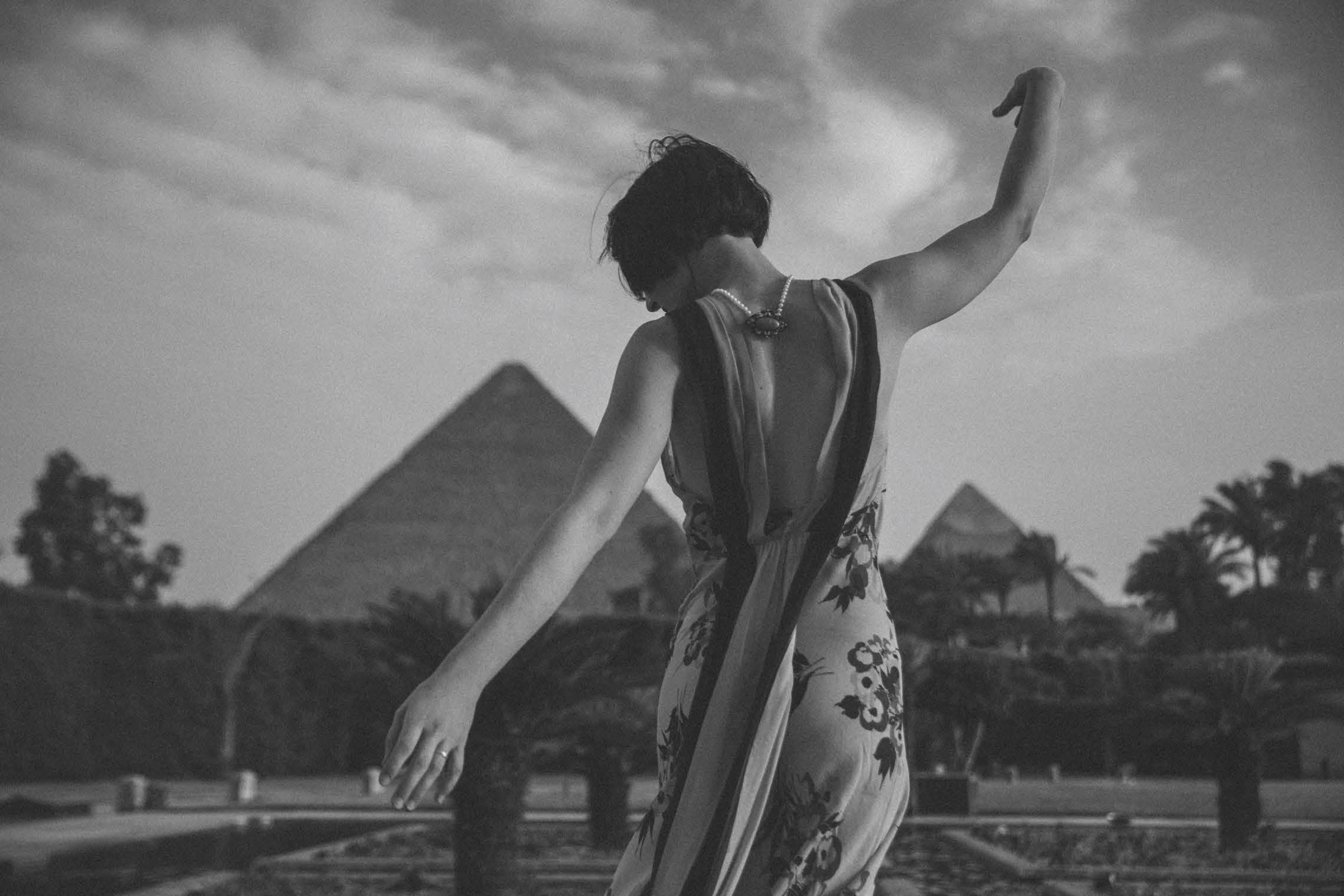 1920's 2025 egyptian fashion