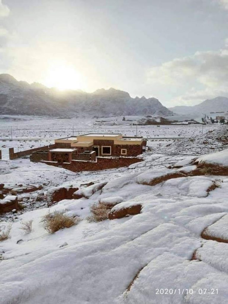 In Photos Egypt’s Saint Catherine Covered In Snow Egyptian Streets