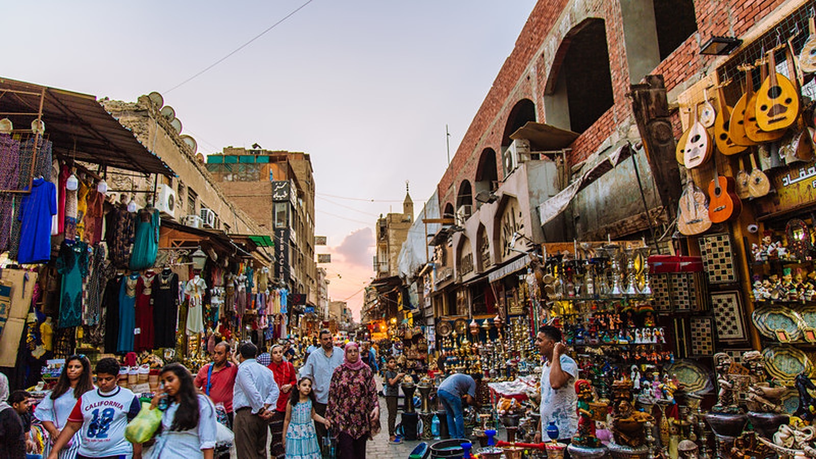 Why Do We Not Support Egypt’s Street Vendors? Om Mohsen Shares Her Dream of Opening Her Store