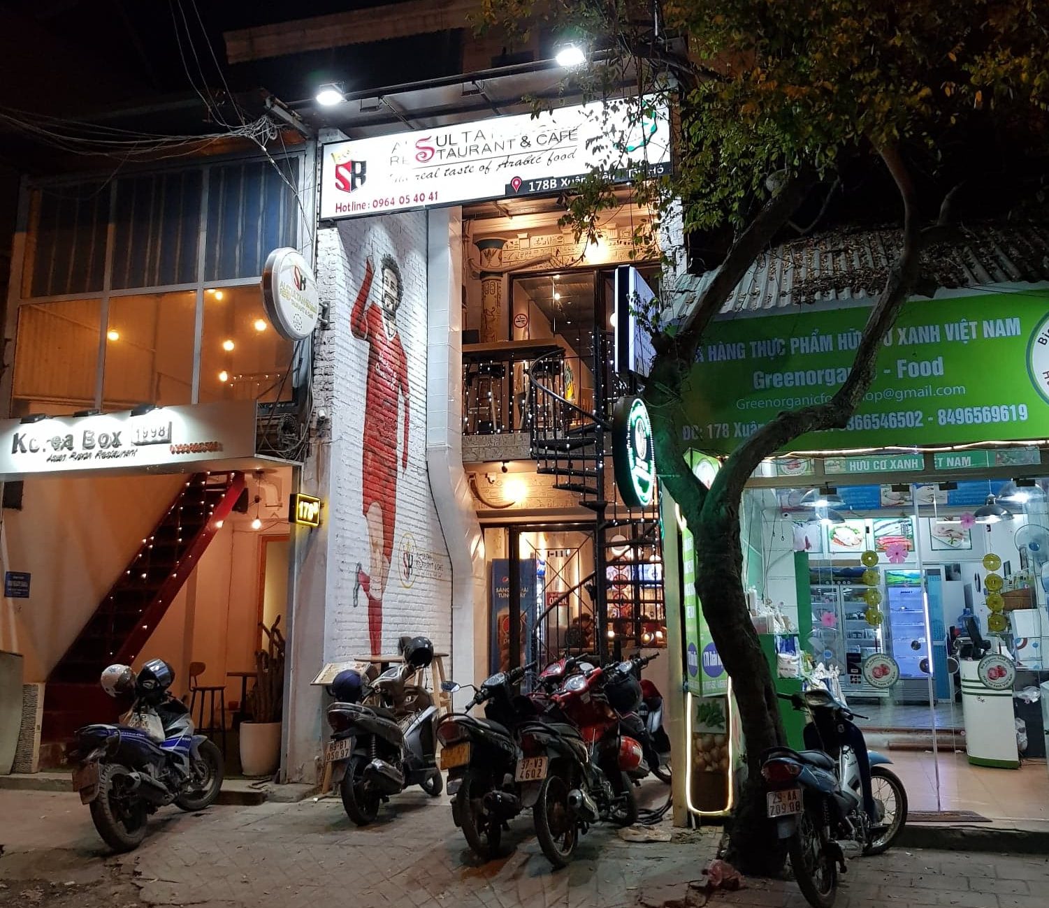 The Egyptian Restaurant in Vietnam that is a Home for All Arabs | Egyptian  Streets