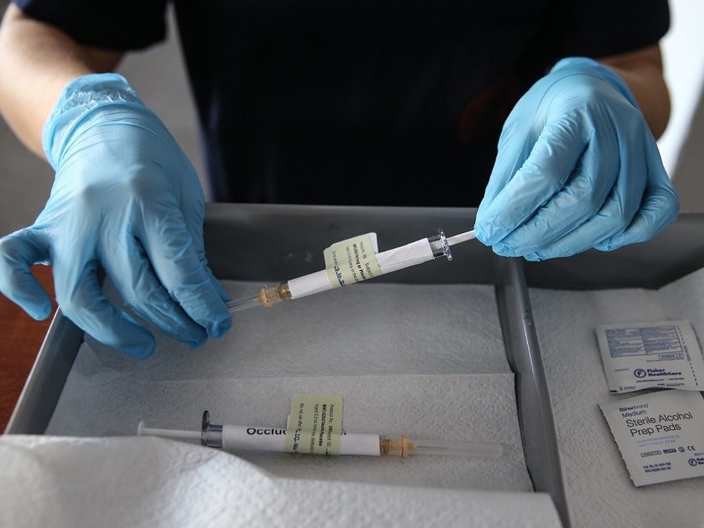 Egypt Starts Vaccinations for Frontline Medical Workers