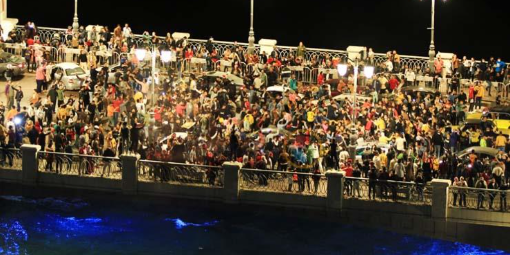 NYE Celebrations in Alexandria Spark Fears of Mass COVID-19 Outbreak