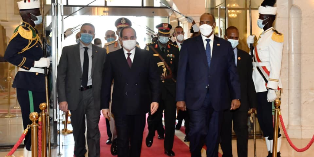 Egypt’s Sisi Urges Ethiopia Dam Resolution in Rare Visit to Sudan