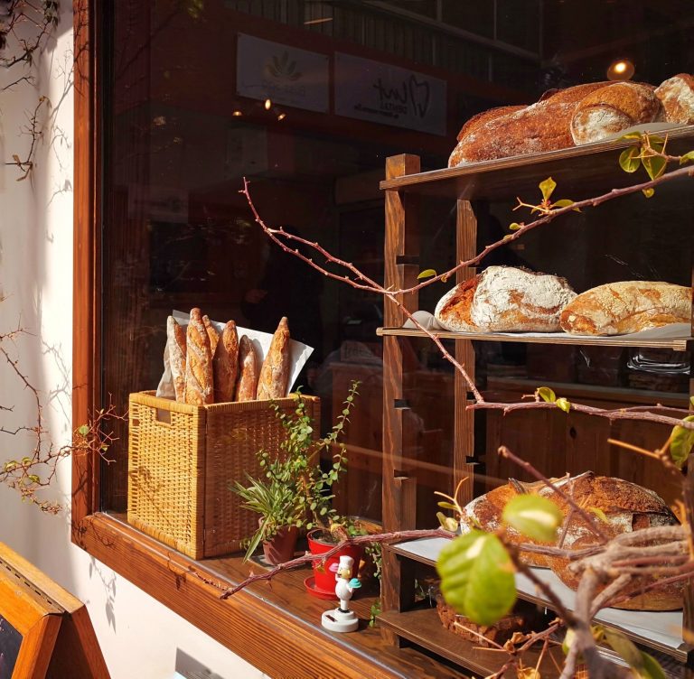 Five of Cairo’s Most Loved Local Bakeries Egyptian Streets