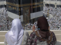 Women Hajj Kaaba