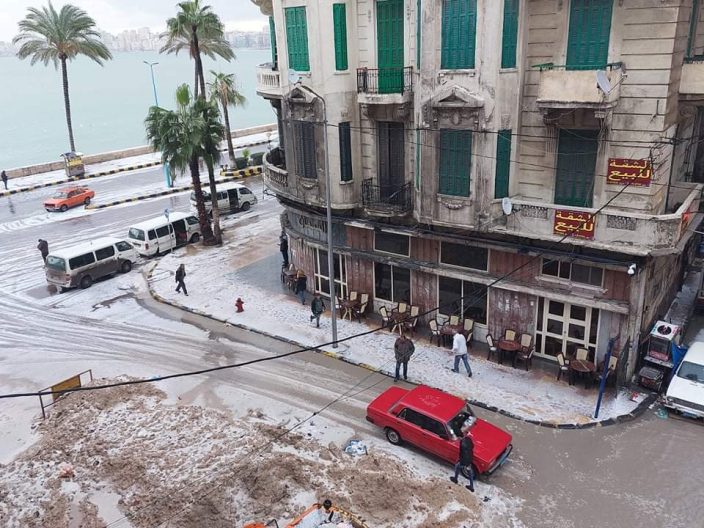 In Photos Rare ‘Snowfall’ in Egypt’s Alexandria Marks End of 2021