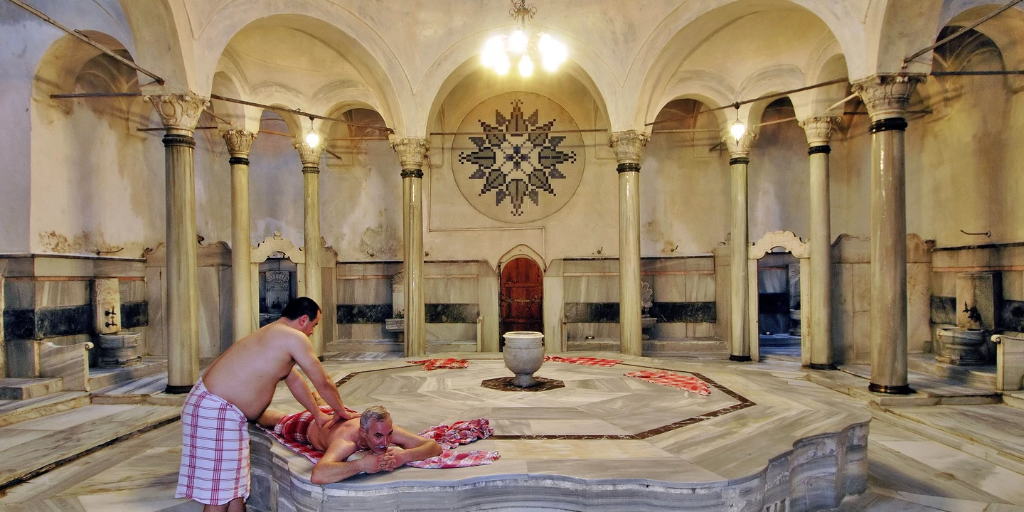 Visiter un hammam : plonger dans la disparition de la culture des bains ...