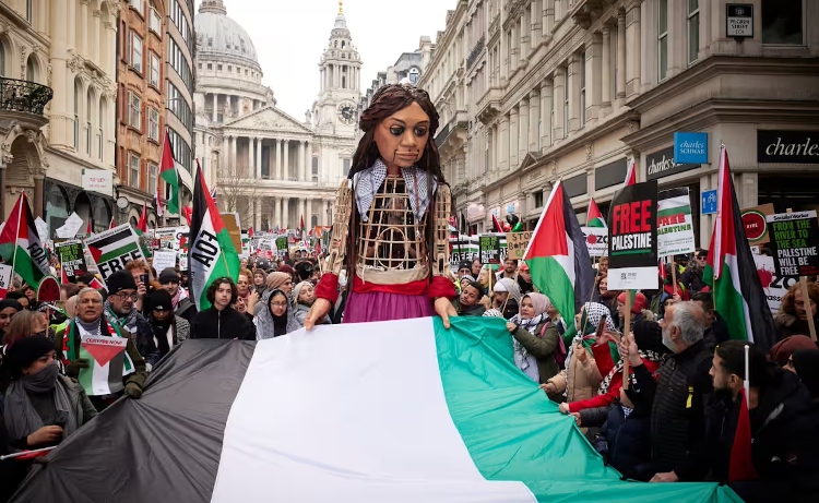 March for Change: International Calls for Ceasefire Resonate in London and Washington thumbnail