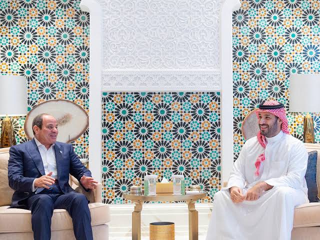 Al-Sisi and Saudi Crown Prince Hold Talks in NEOM on Bilateral Ties and Regional Issues