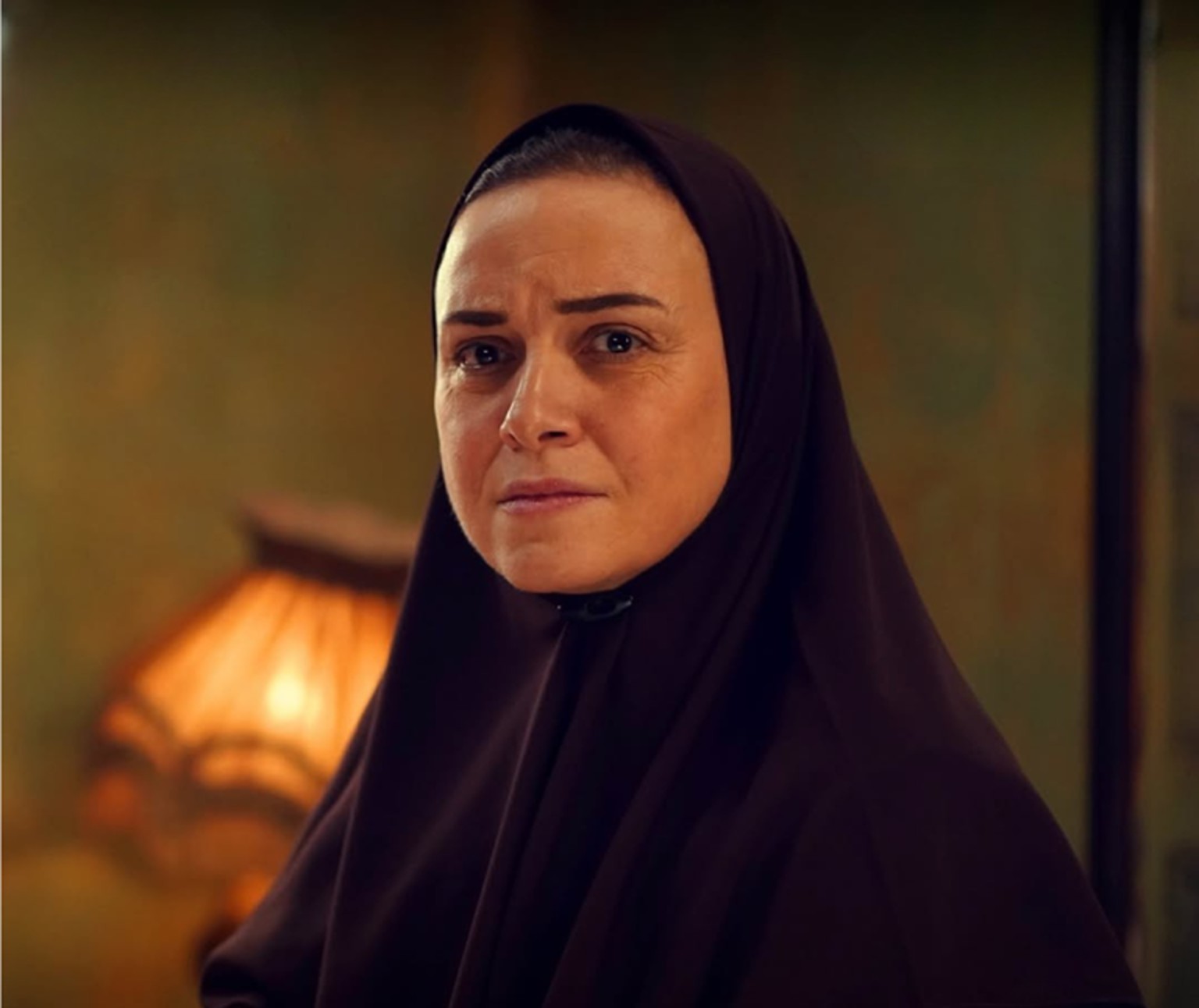 مقال جديد يستكشف كيف صورت السينما المصرية والغربية القوة النسائية كخطر